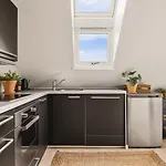 Dinbnb Appartments L Traditional Bergenshouse I Charming I Familiy Daire *
