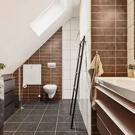 Dinbnb Appartments L Traditional Bergenshouse I Charming I Familiy *